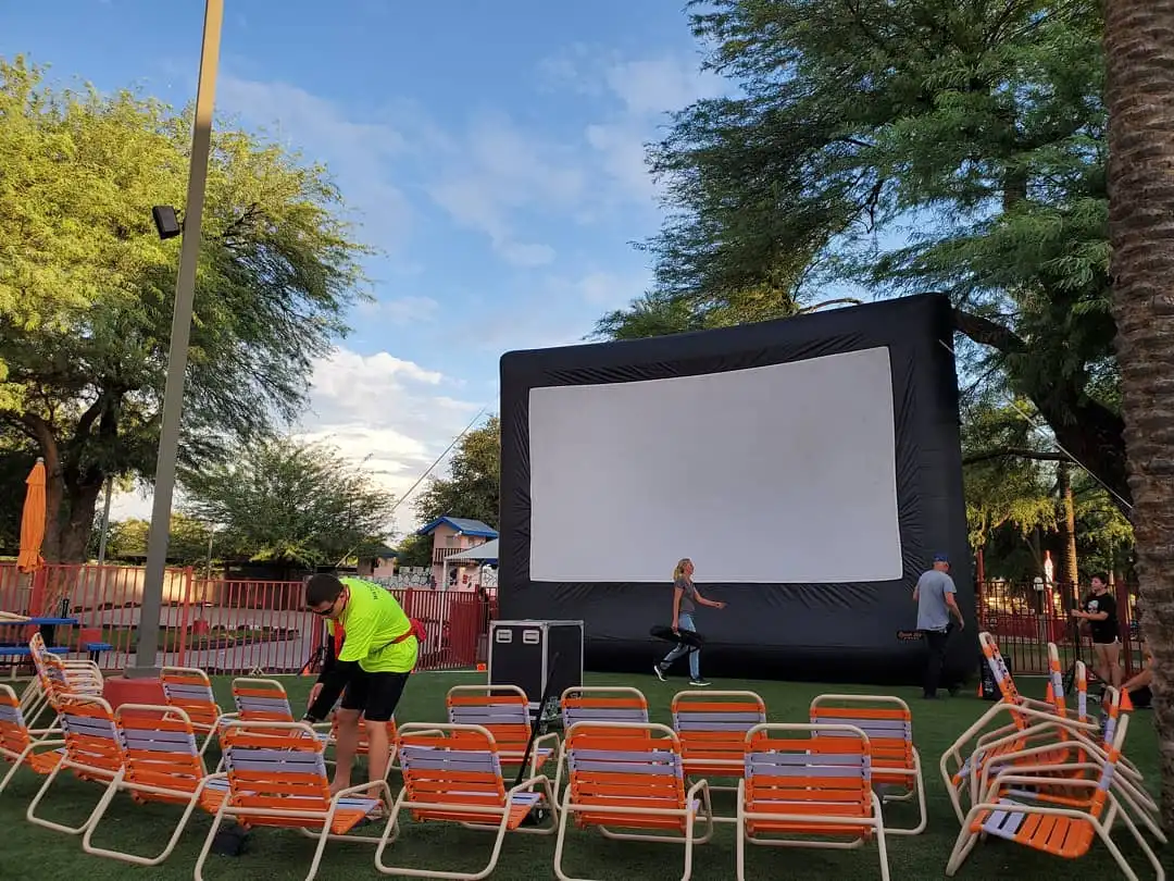 Outdoor Movies, Inflatable screen rental